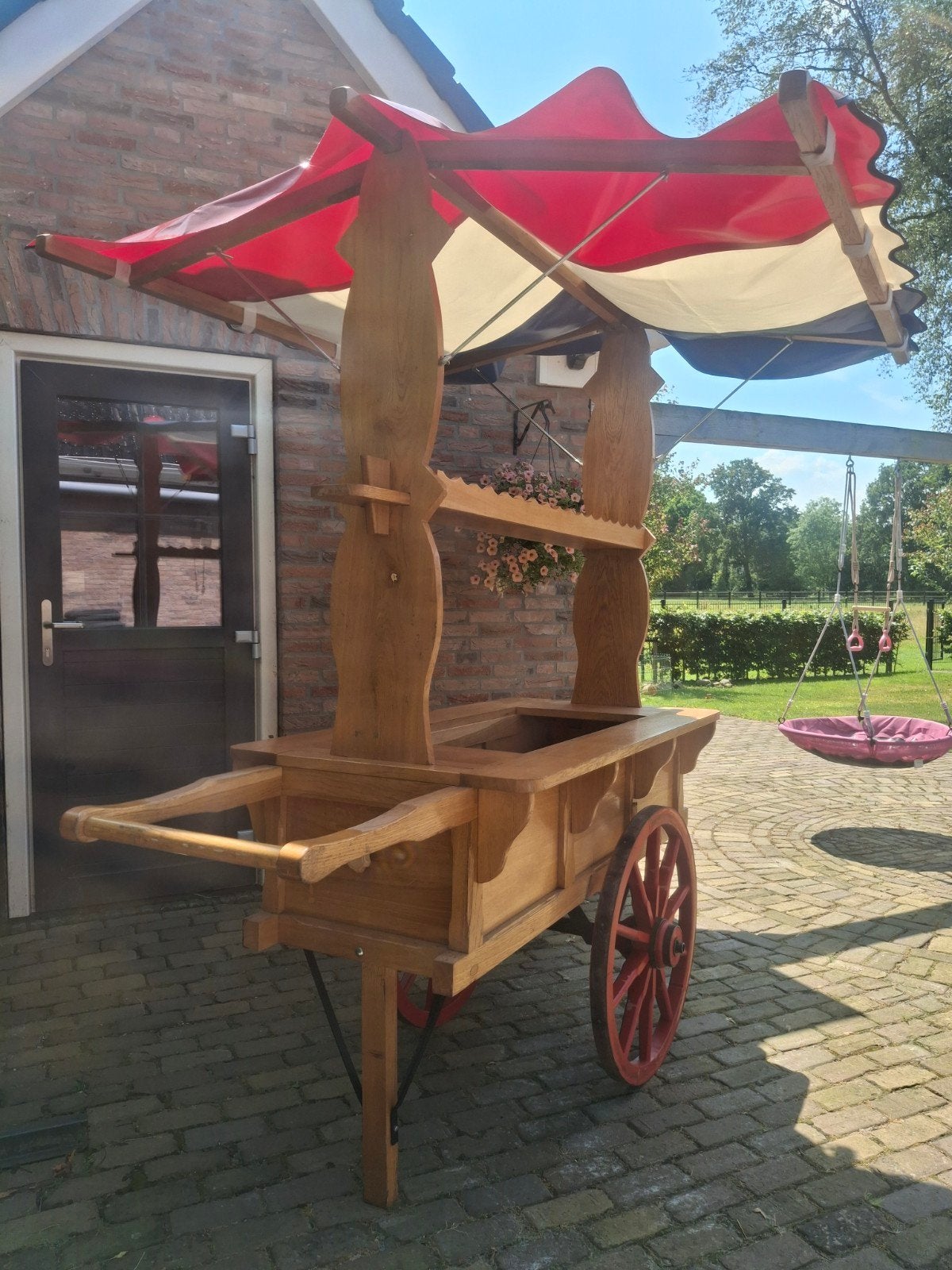 Verkoopkar haringkar marktkraam kraam, Ophalen