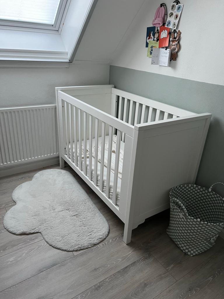 Witte babykamer Figaro: ledikant, commode en kledingkast, Ophalen, Gebruikt, Jongetje of Meisje