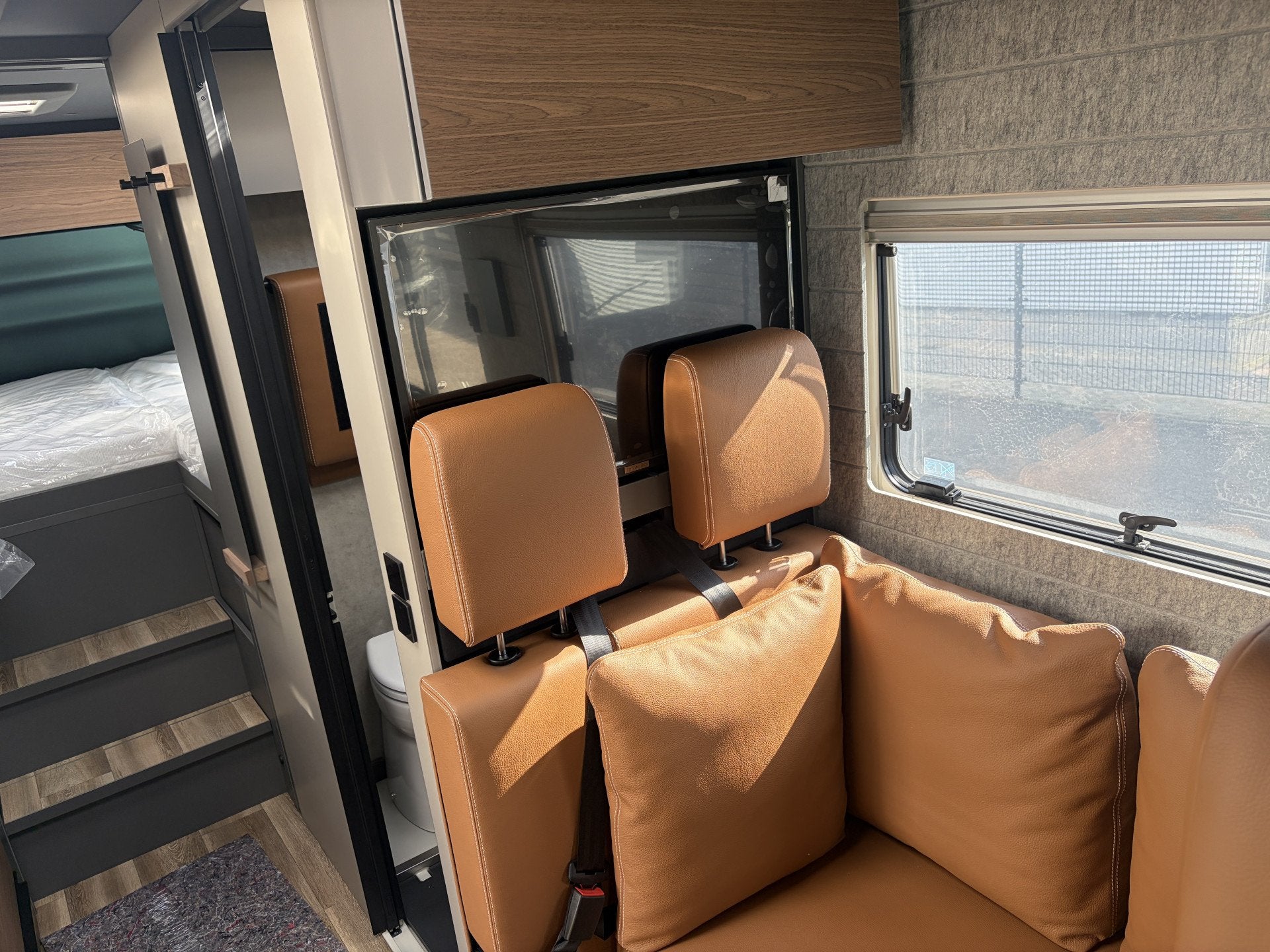 Caravans And Camping Niesmann
