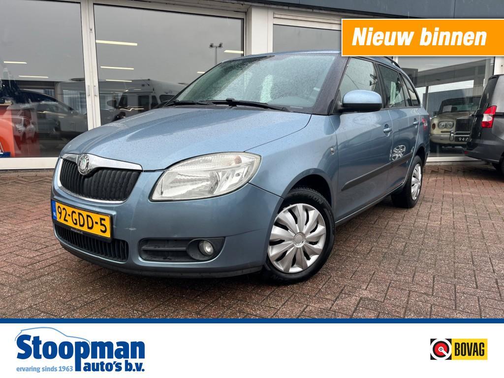 Skoda FABIA 1.4 16V Combi Ambiente Airco Cruise CV, Voorwielaandrijving, 4 cilinders, Blauw, Origineel Nederlands