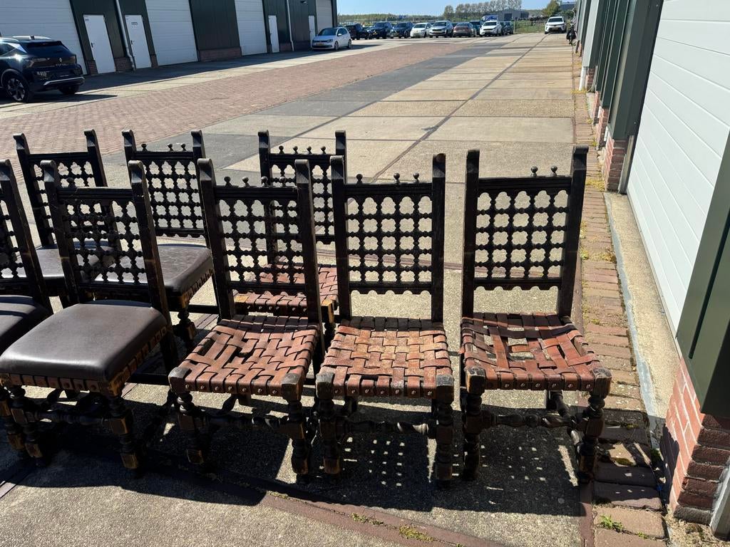 16 Antieke Houten Stoelen met Gedraaid Frame - Opknappers, Ophalen of Verzenden