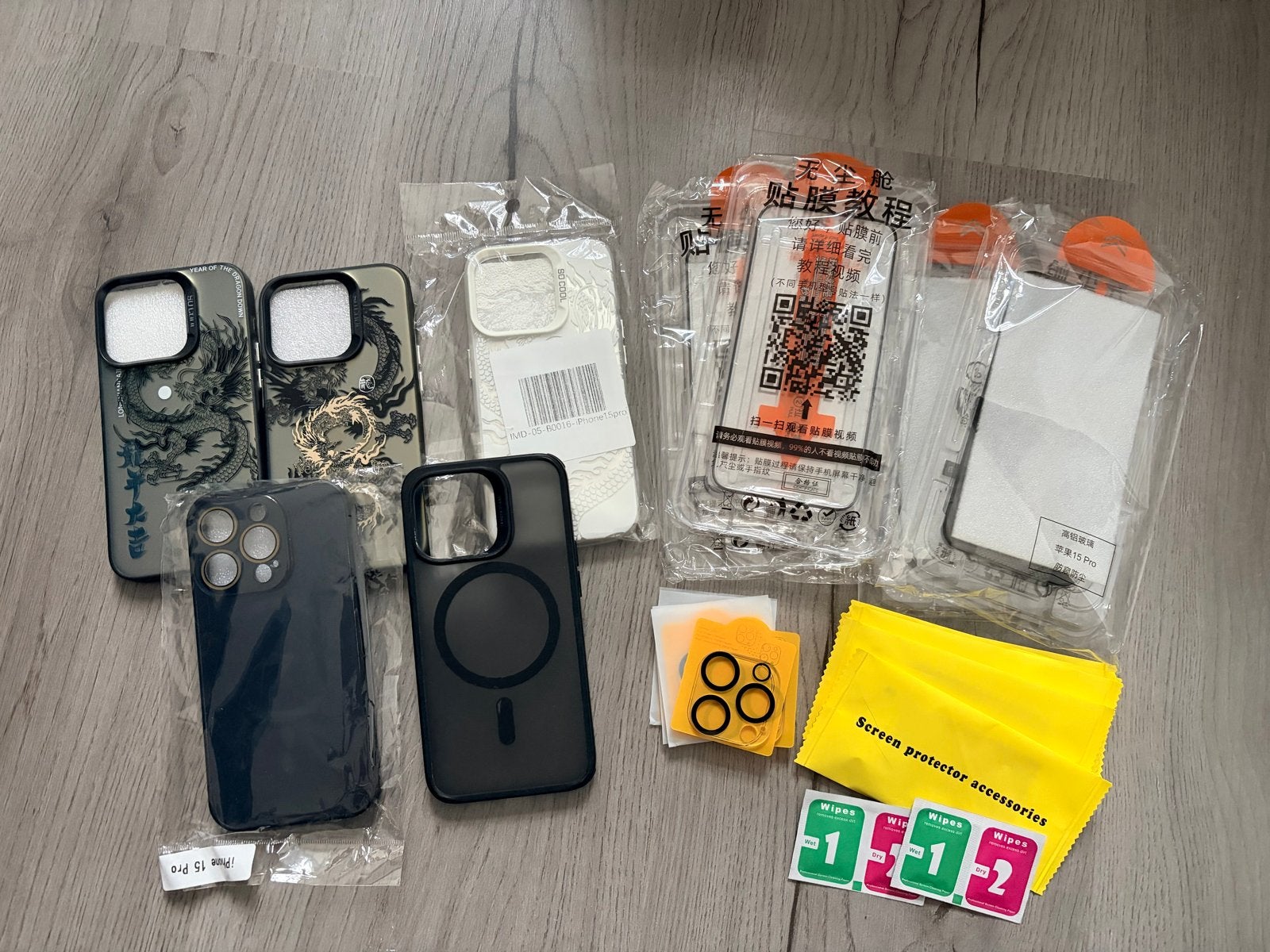 5 iPhone 15 Pro hoesjes, screen- en camerabeschermers, MagSafe, Nieuw, Hoesje of Tasje, Ophalen of Verzenden