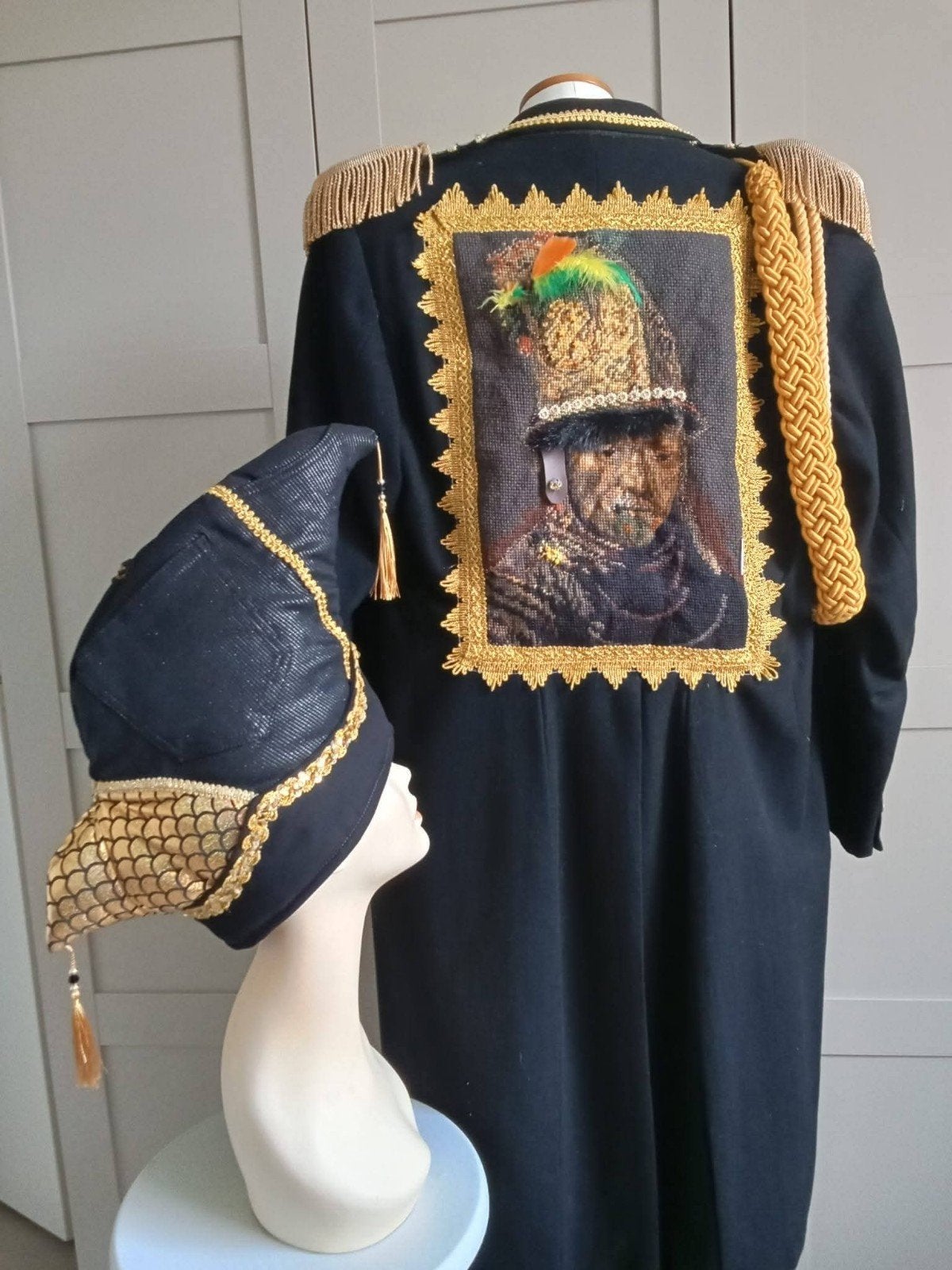 carnavalsseizoen, slipjas met steek, Kleding | Heren, Ophalen of Verzenden, Nieuw, Overige maten