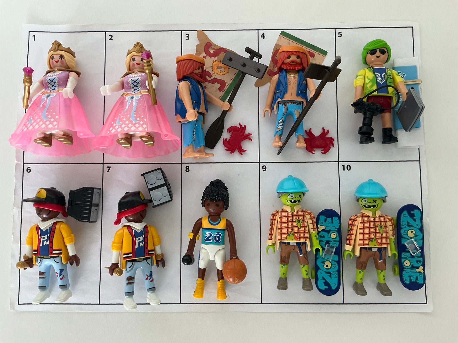Playmobil klicky’s serie 25 (B), Ophalen of Verzenden, Zo goed als nieuw, Complete set, Figuren