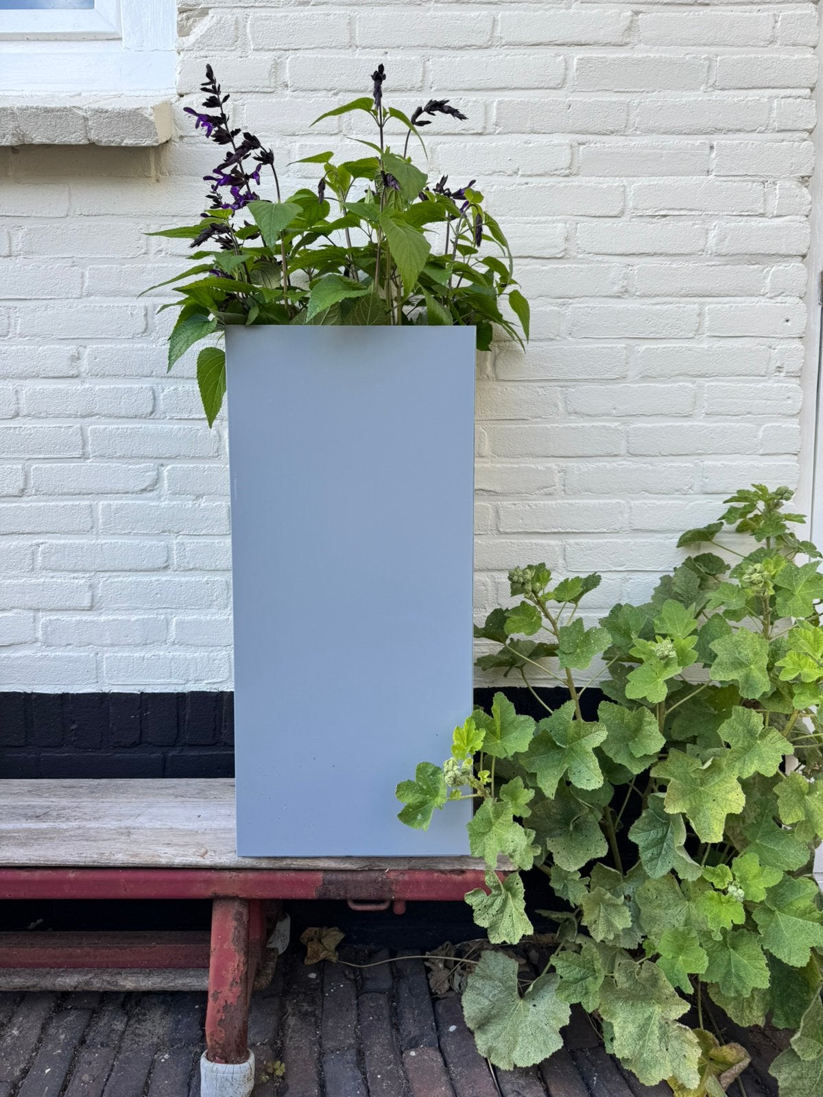 Metalen vuilnisbakken plantenbakken zuilen, Antiek en Kunst, Ophalen