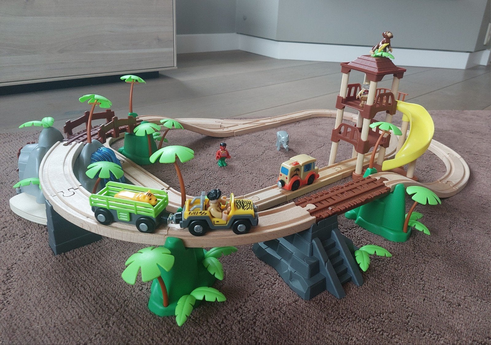 Houten treinbaan Jungle thema, Ophalen of Verzenden, Zo goed als nieuw