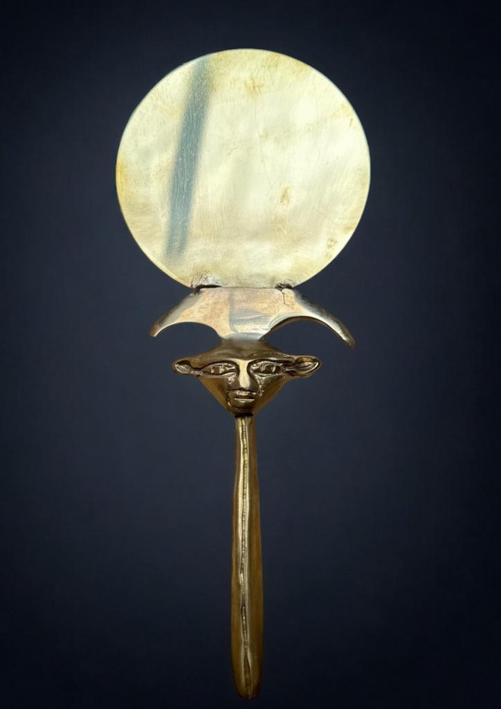Hathor hand spiegel magie komt uit egypte, Antiek en Kunst, Verzenden, Rechthoekig, Minder dan 50 cm
