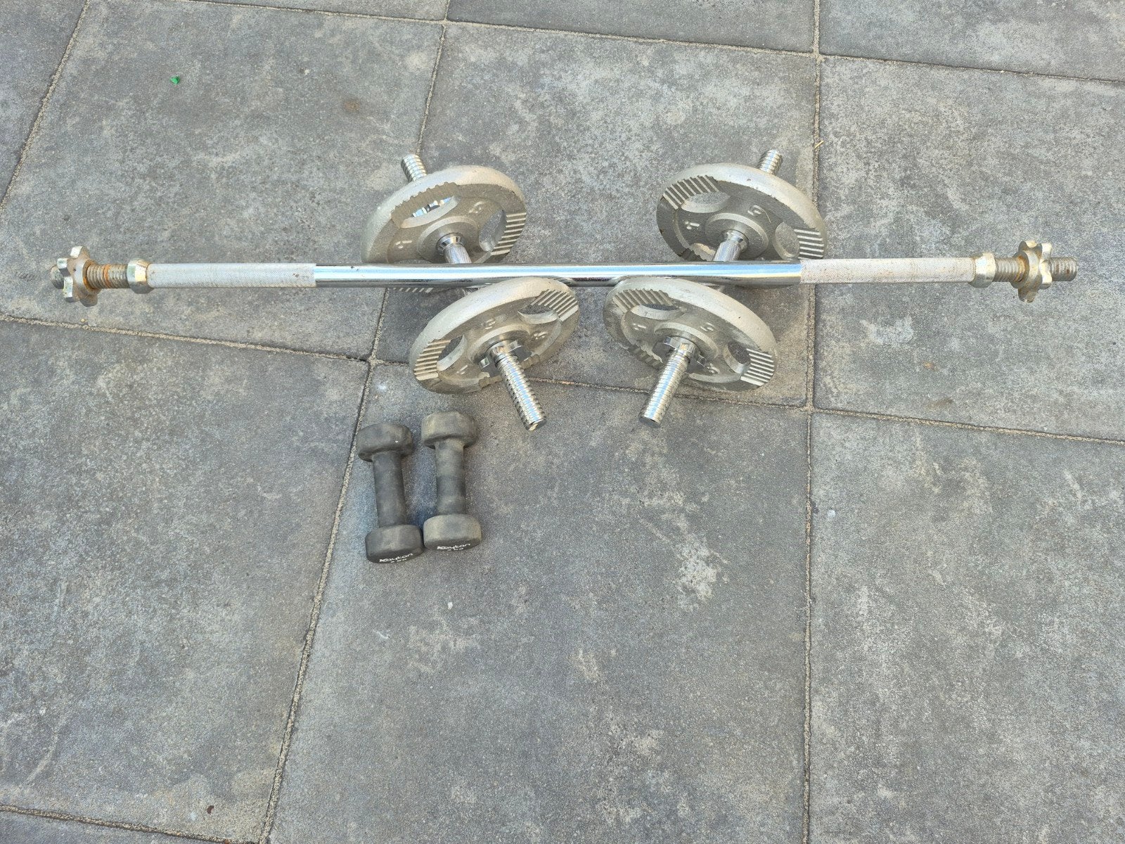 Halterset met halterschijven en 2 kg and 5 kg dumbbells, Ophalen, Gebruikt, Armen, Halterset