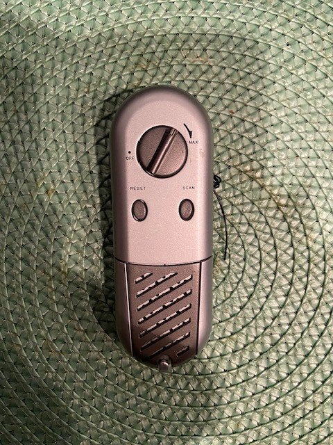 fm scan novelty pocket zak radio transistor collector item, Ophalen of Verzenden, Zo goed als nieuw, Transistorradio