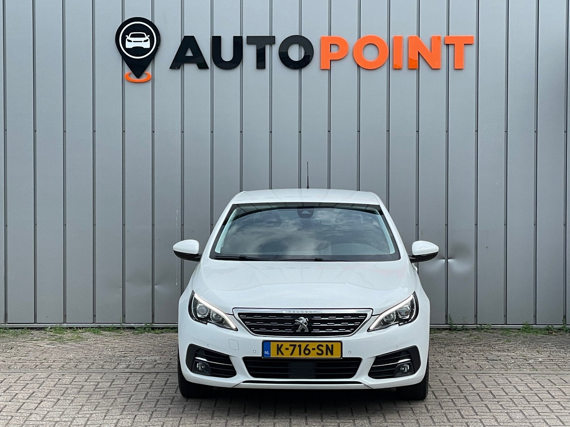 Peugeot 308 1.2 PureTech Blue Lease Allure AUTOMAAT DEALER O, Auto's, Stof, Gebruikt, 1199 cc, Wit