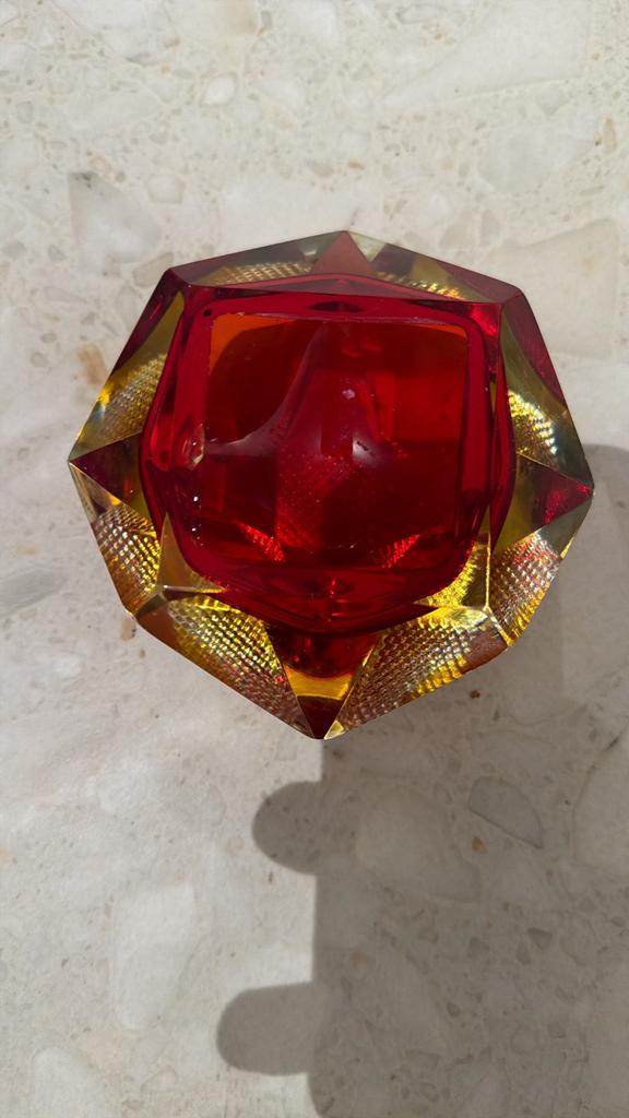 Vintage Murano Glas Asbak Rood/Geel, Antiek en Kunst, Antiek | Glas en Kristal, Ophalen of Verzenden