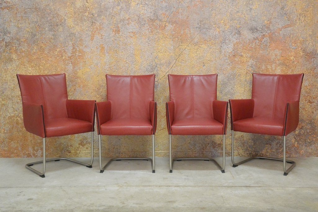 ZGANieuw 4 rode leren Bert Plantagie Jones design stoelen, Bert plantagie, Ophalen of Verzenden, Vijf, Zes of meer stoelen, Leer