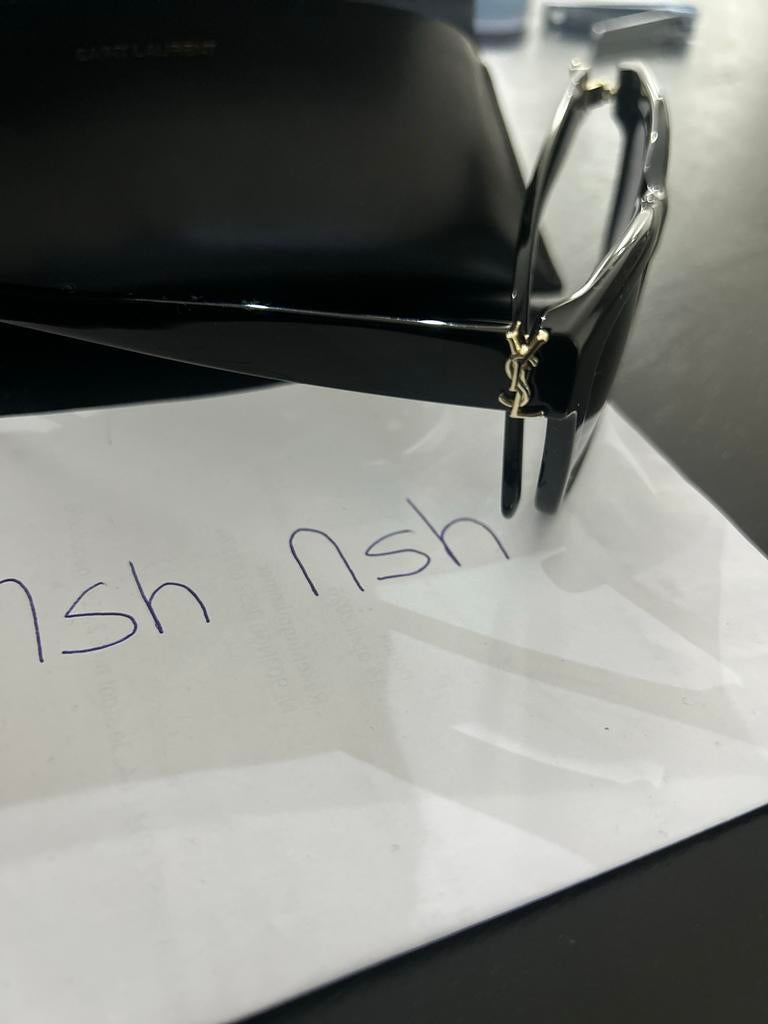 Originele YSL Zonnebril SL M106 - Zo goed als nieuw, Sieraden, Tassen en Uiterlijk, Zonnebrillen en Brillen | Dames, Overige merken