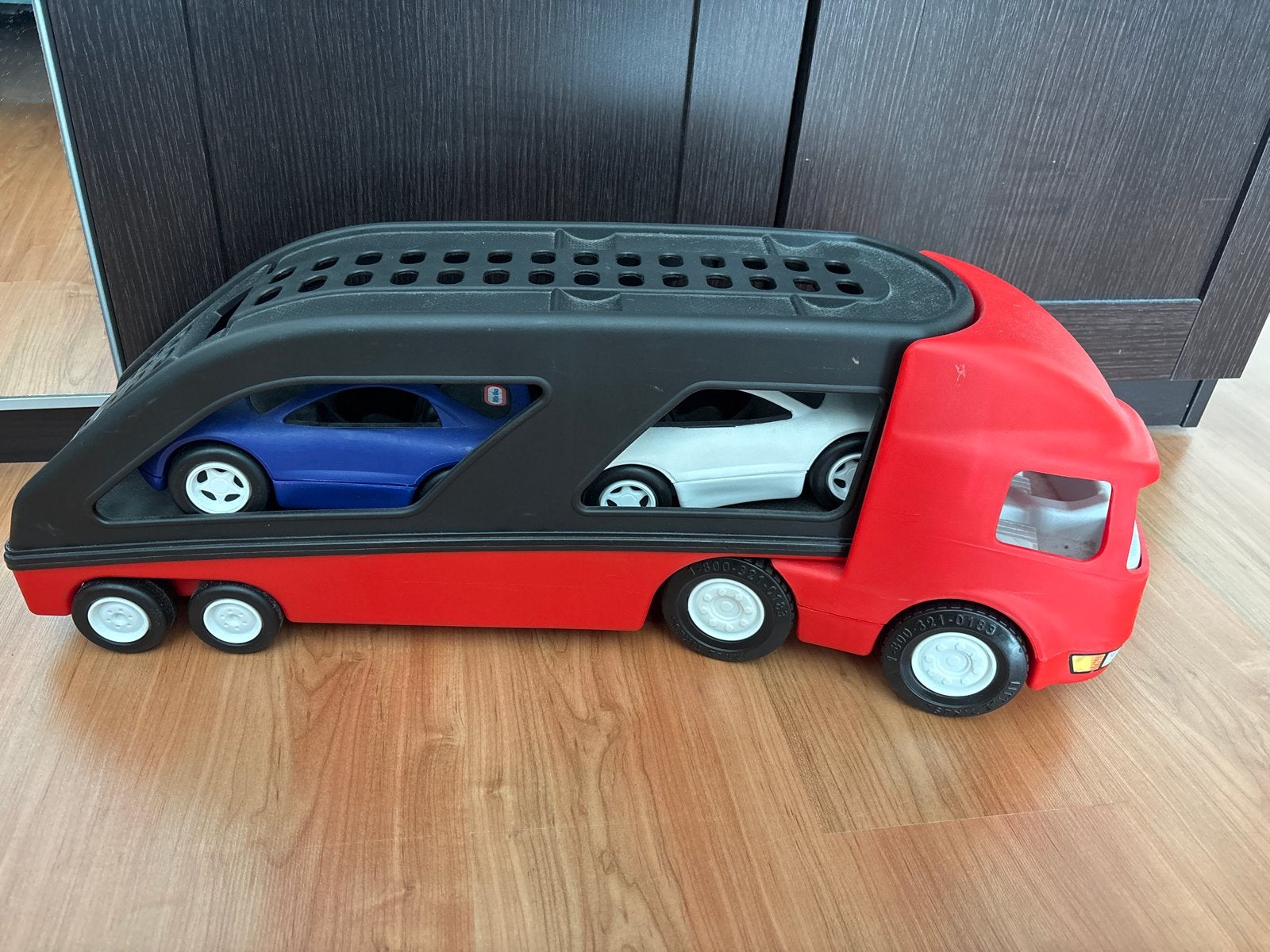 Little Tikes Speelgoed Vrachtwagen met Auto's, Ophalen of Verzenden, Zo goed als nieuw