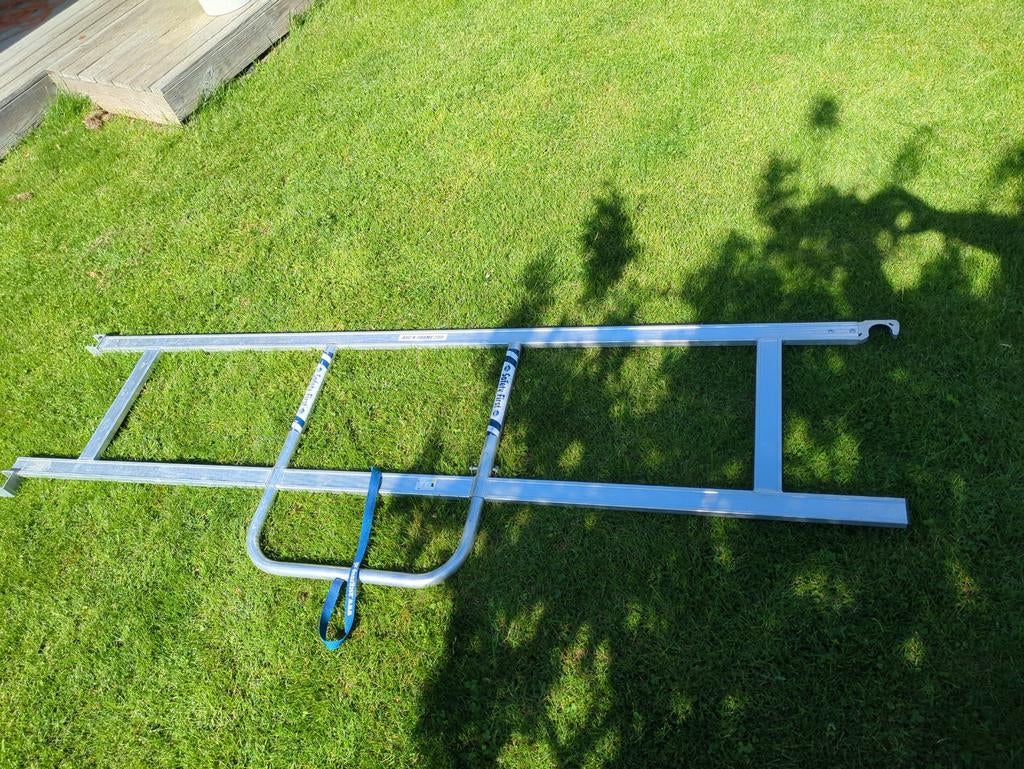 Te koop Voorloopleuning ASC (2 stuks), Doe-het-zelf en Verbouw, Steigers, Ophalen, Gebruikt, Overige typen, 5 meter of hoger