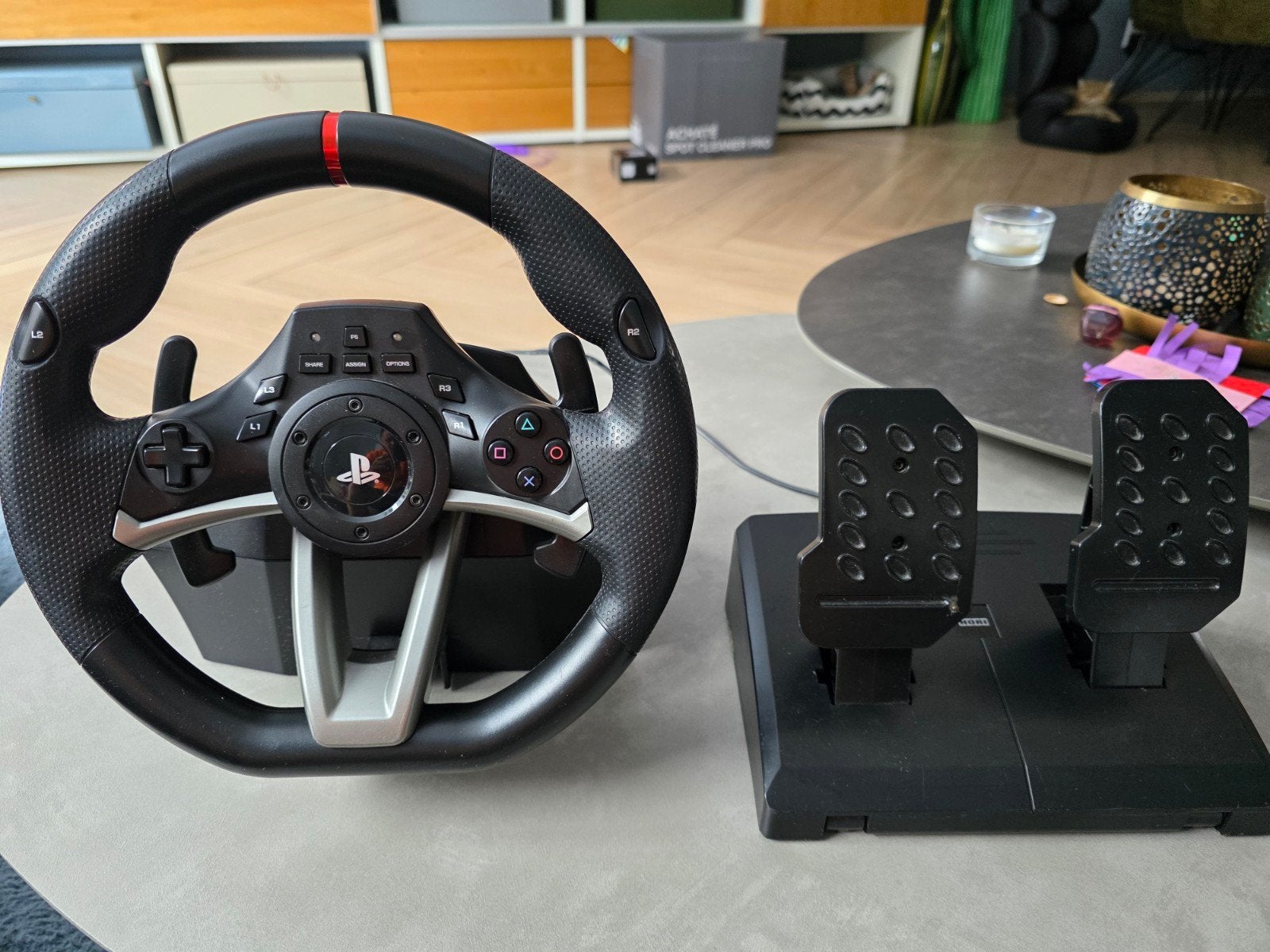 Hori Racing Wheel Apex voor PS4/PS5 met pedalen, Spelcomputers en Games, Ophalen of Verzenden, Zo goed als nieuw, PlayStation 4