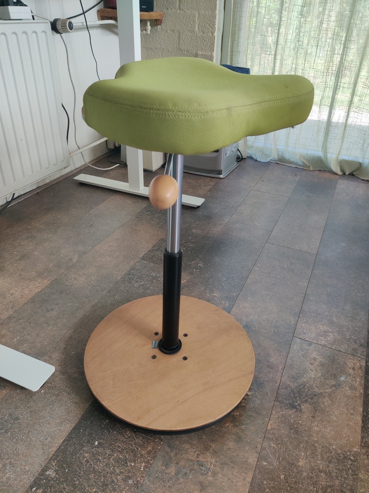Moizi Actieve Kruk - Ergonomisch en Comfortabel, Ophalen, Gebruikt, Overige kleuren, Hout