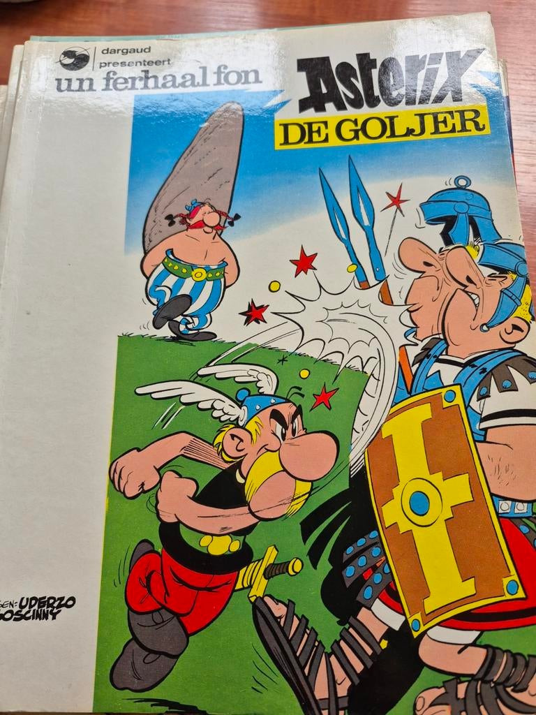 Asterix De Goljer - Stripboek in de Friese taal, Boeken, Stripboeken, Eén stripboek, Ophalen of Verzenden, Gelezen, René Goscinny, Albert Uderzo