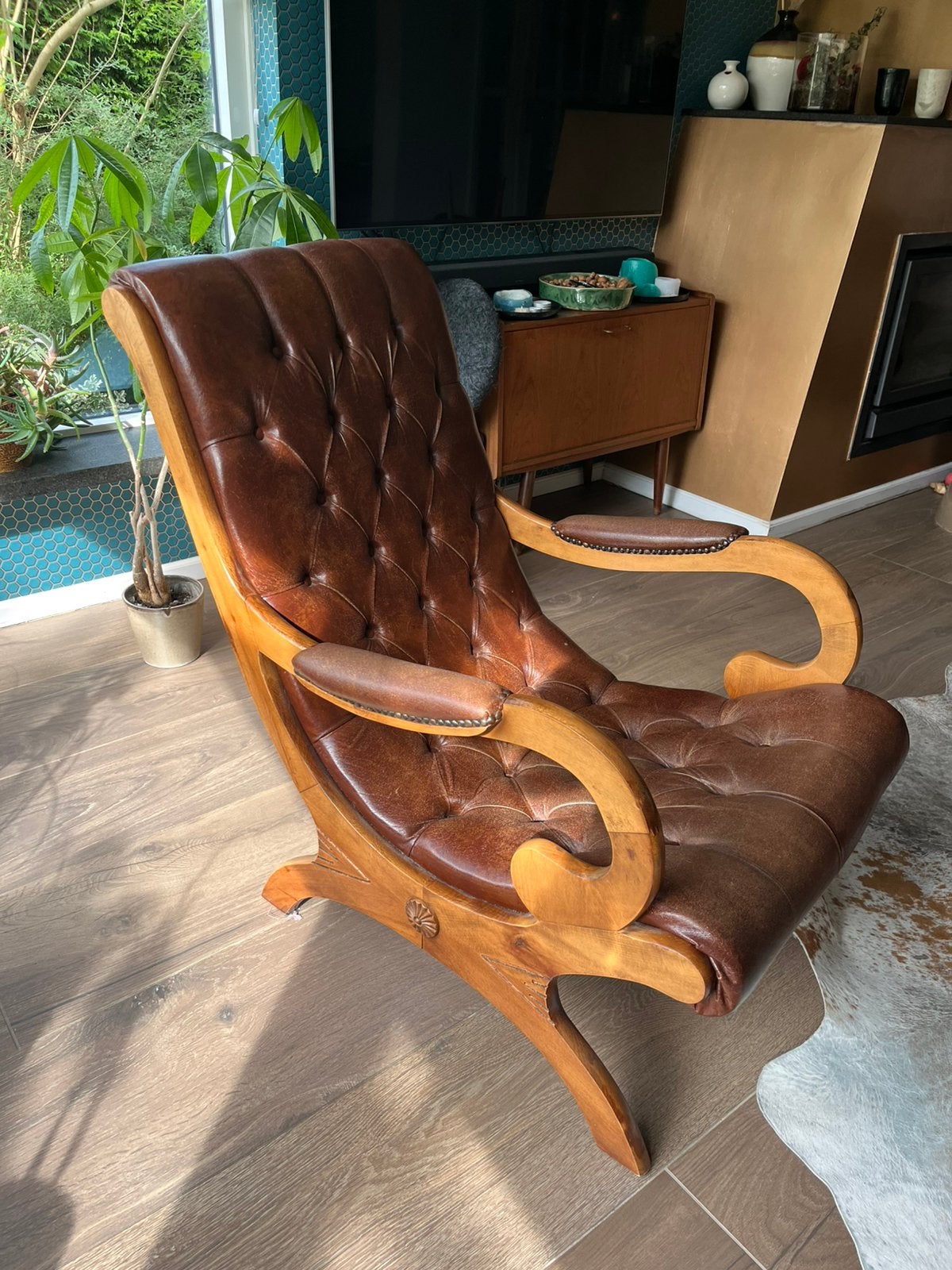 Vintage Chesterfield fauteuil / Victoria - Stand Chair Model, Ophalen, Chesterfield, Zo goed als nieuw, 50 tot 75 cm