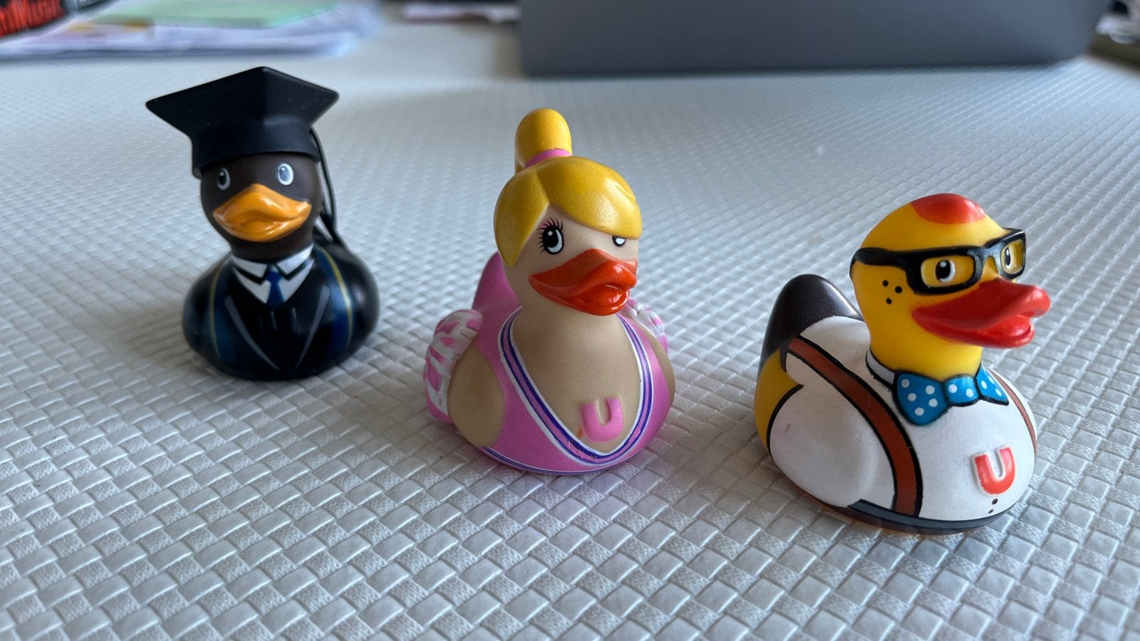 BUD by Designroom mini ducks / badeentjes – set van 3, Badeend, Ophalen of Verzenden, Zo goed als nieuw, Bud