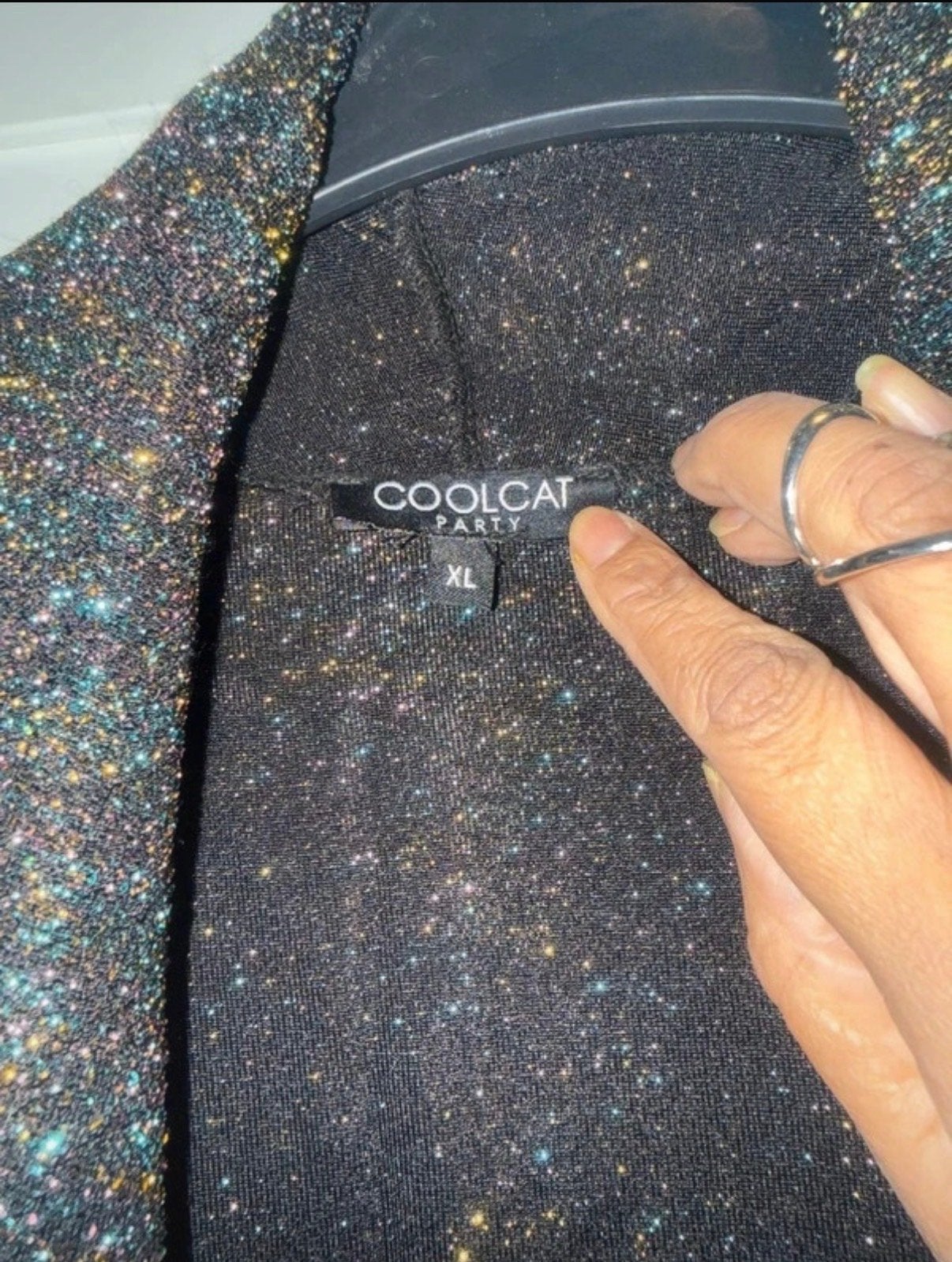 Kort gekleurd glitter vestje met lange mouwen, Ophalen, Gedragen, Maat 42/44 (L), Meerkleurig