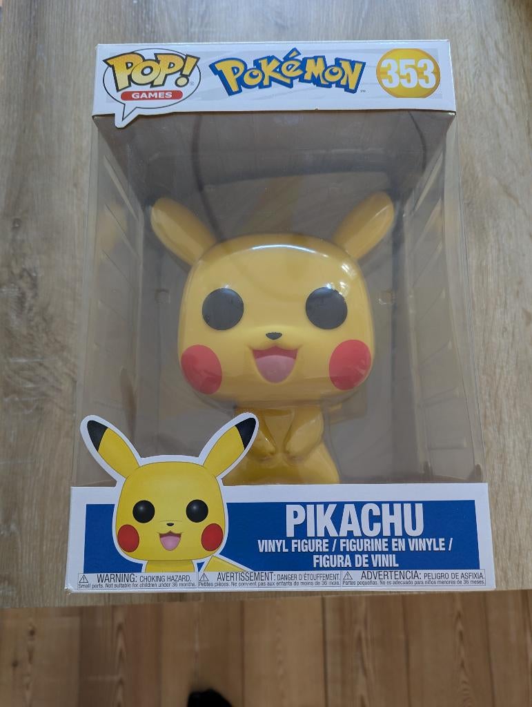 Funko Pop Pokemon Oversized 10 inch/25 cm Pikachu 353, Ophalen of Verzenden, Zo goed als nieuw