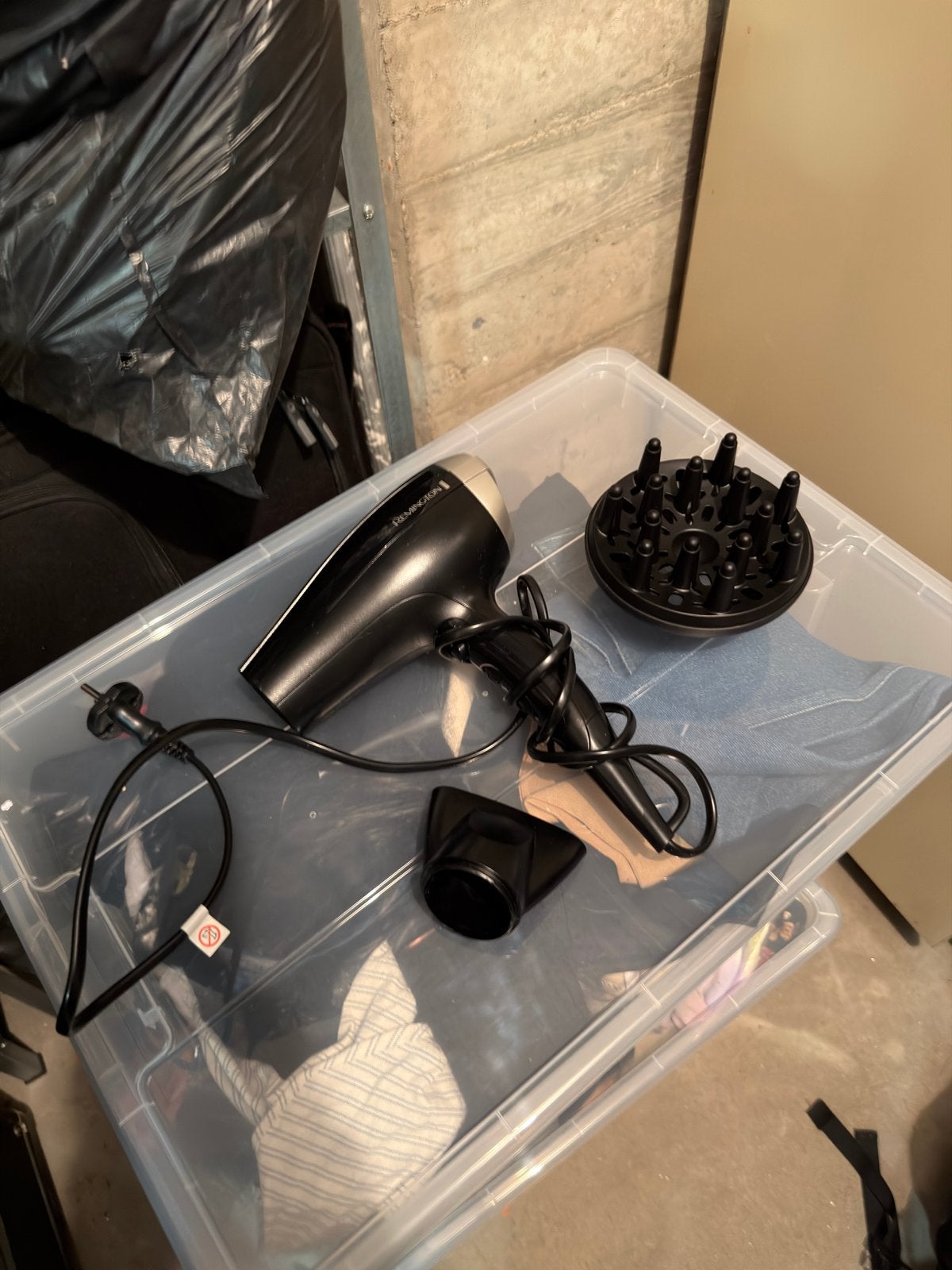 Remington Föhn met diffuser en opzetstukken, Ophalen of Verzenden, Gebruikt, Haarverzorging