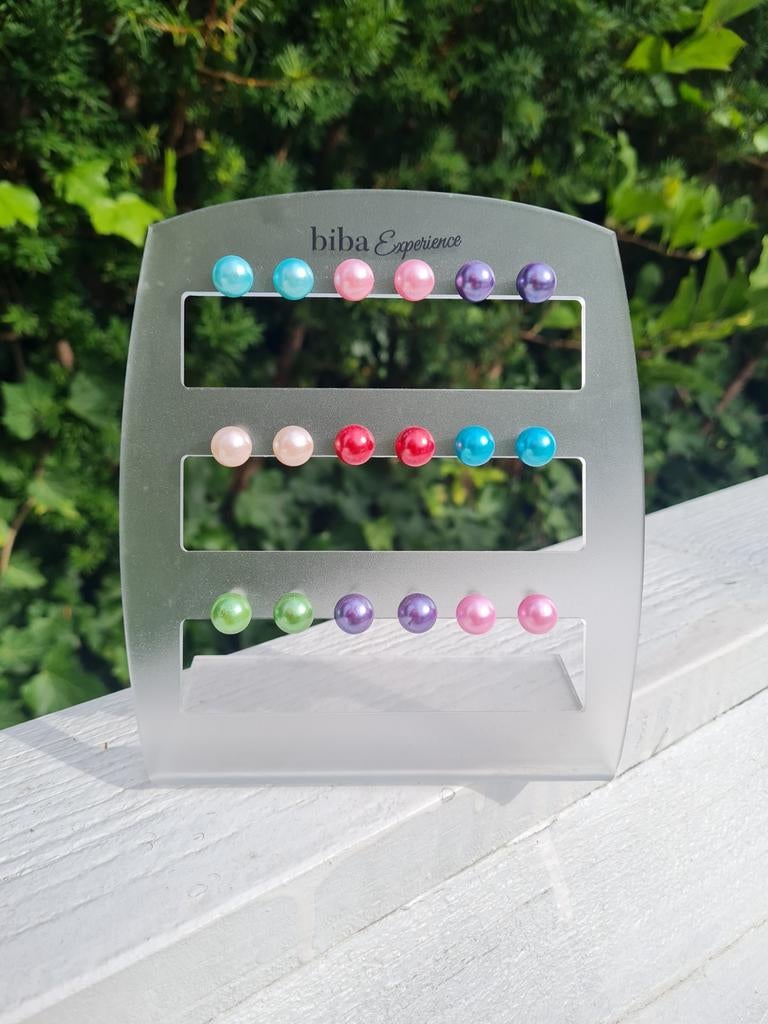 Parel oorknopjes blauw roze paars rood groen 3 euro pp nieuw, Overige materialen, Nieuw, Ophalen of Verzenden, Knopjes of Stekers
