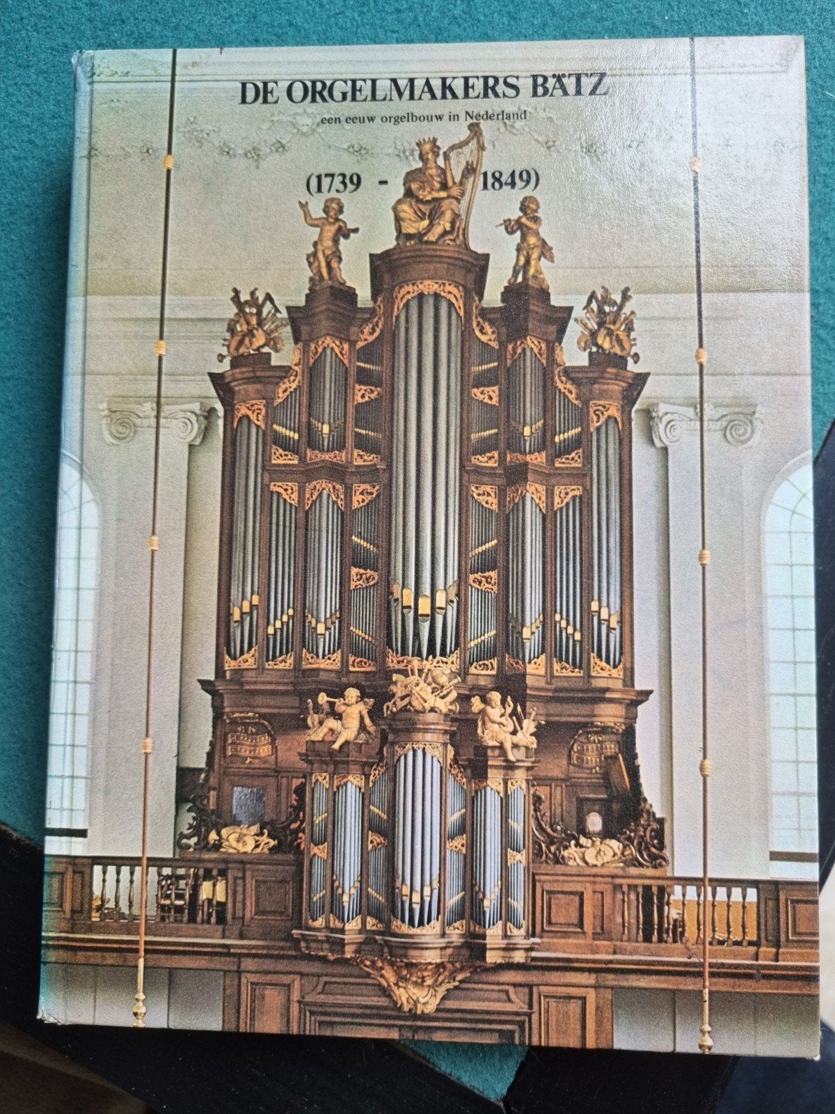De orgelmakers Batz. Gert Oost, Ophalen of Verzenden, Gelezen, Artiest