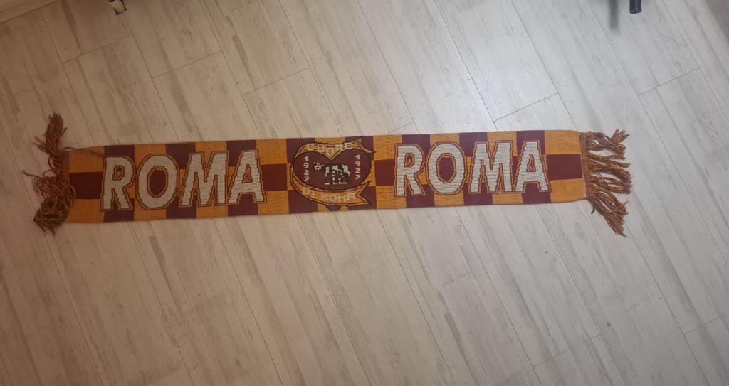 AS Roma sjaal, Ophalen of Verzenden, Zo goed als nieuw, Buitenlandse clubs, Vaantje of Sjaal