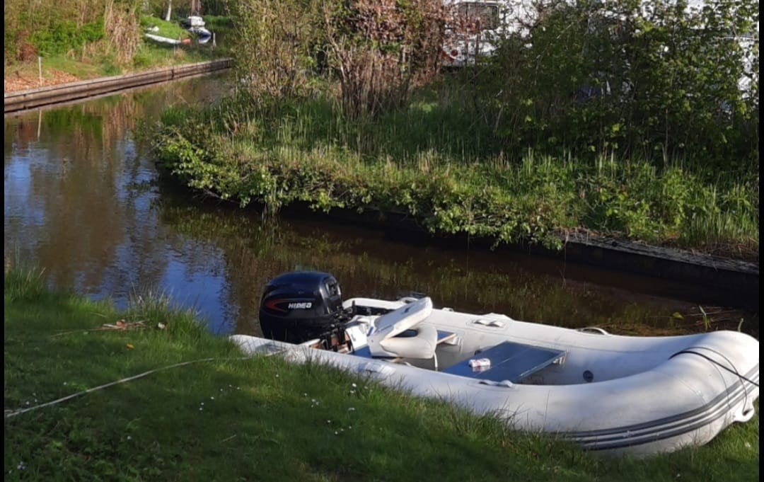 Zodiac rubberboot met harde bodem, 15pk motor en trailer, Watersport en Boten, Rubberboten, Gebruikt, Benzine, Overige materialen