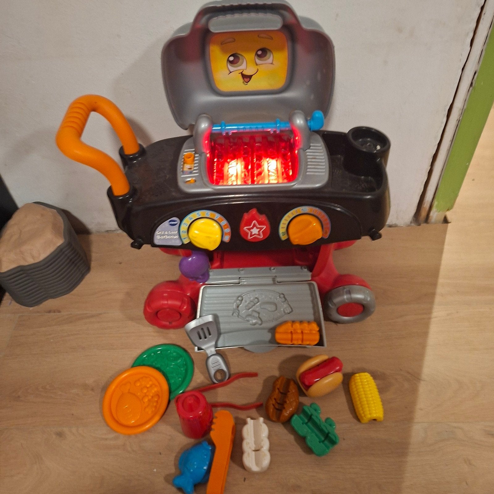 VTech Grill & Leer Barbecue Speelgoed, Ophalen, Zo goed als nieuw