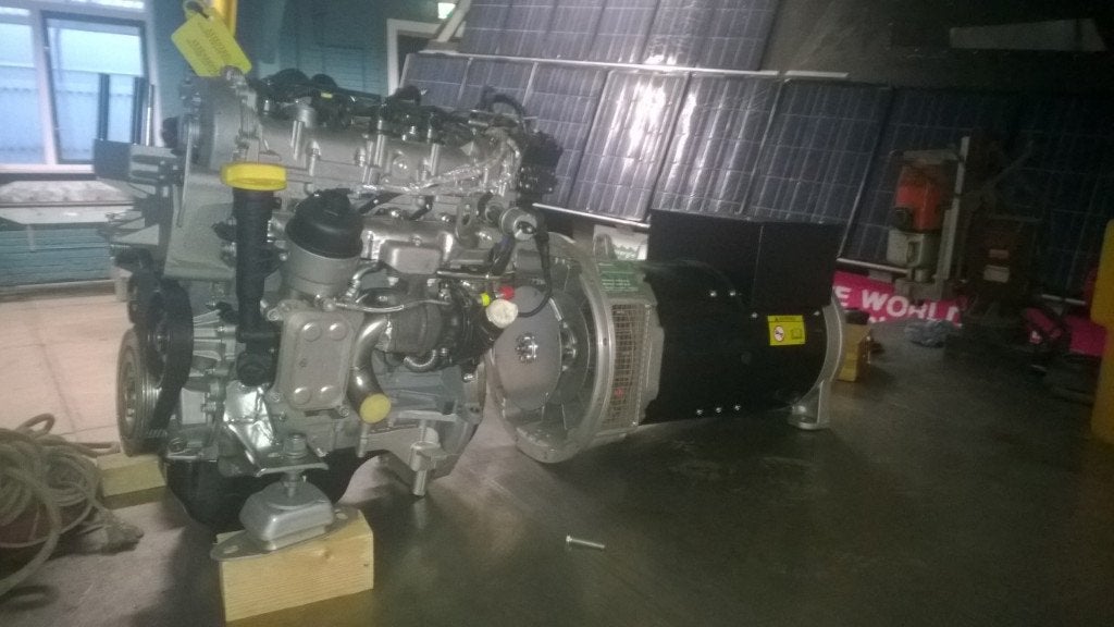 1.3jtd blok te koop NIEUW generator, Ophalen of Verzenden, Nieuw, Opel