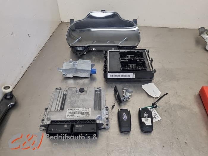 Kontaktslot + computer van een Ford Tourneo Connect, Gebruikt, -, -, Ophalen of Verzenden