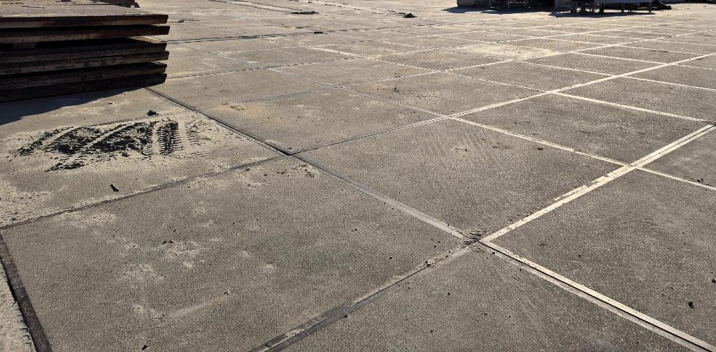 Gevraagd Stelconplaten, betonplaten, Tuin en Terras, Tegels en Klinkers, Gebruikt, Overige typen, Ophalen of Verzenden, 10 m² of meer