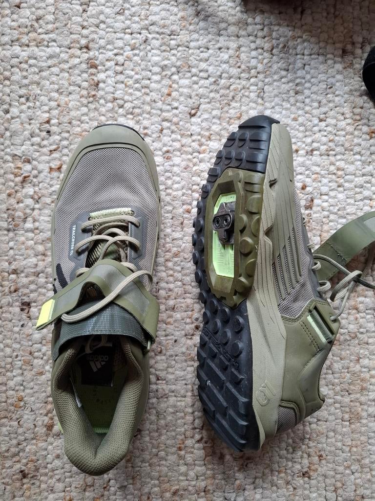 Fietsschoenen met Shimano kliksysteem - Maat 44, Ophalen, Gebruikt, Overige maten, Schoenen