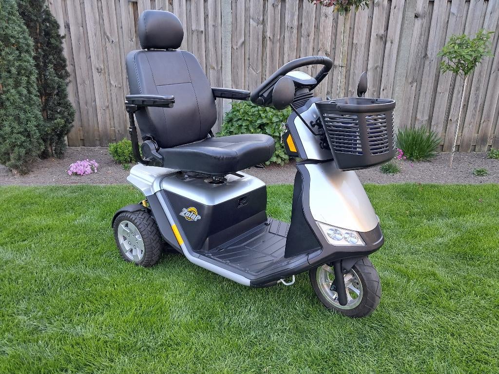 Zolar Scootmobiel, Ophalen, 26 t/m 35 km, 11 t/m 15 km/u, Gebruikt