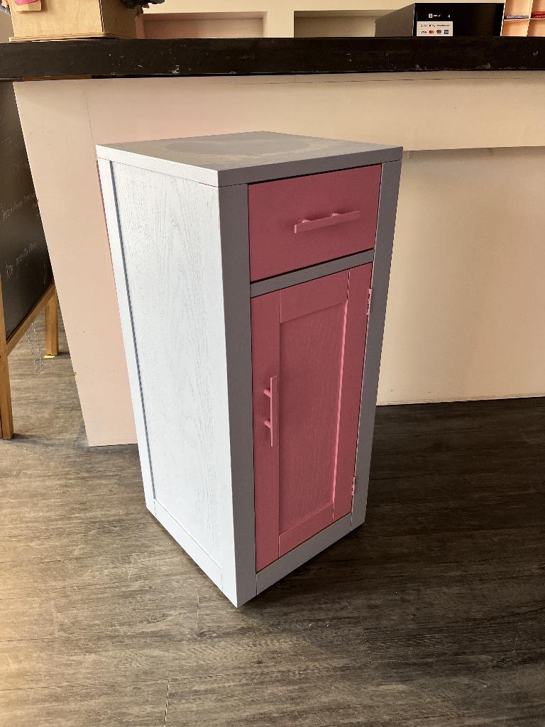 klein cd kastje, Huis en Inrichting, Kasten | Ladekasten, Ophalen, Minder dan 50 cm, Gebruikt, 1 of 2 laden
