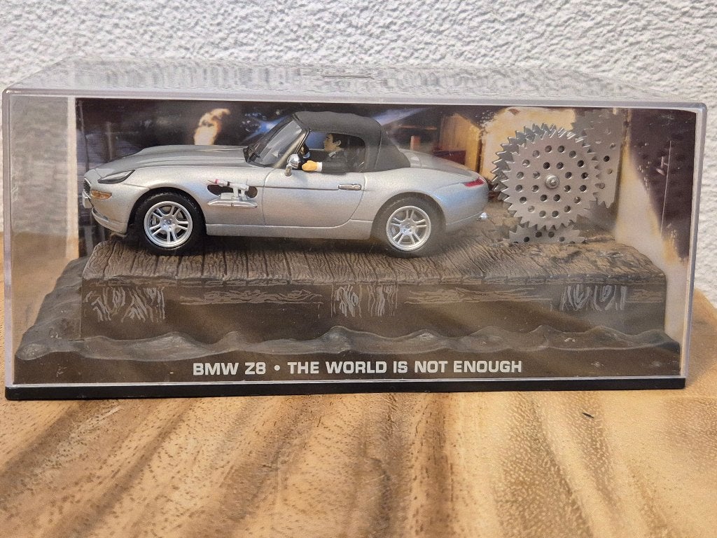 James Bond 007: BMW Z8 - The world is not enough, Overige merken, Auto, Ophalen of Verzenden, Zo goed als nieuw