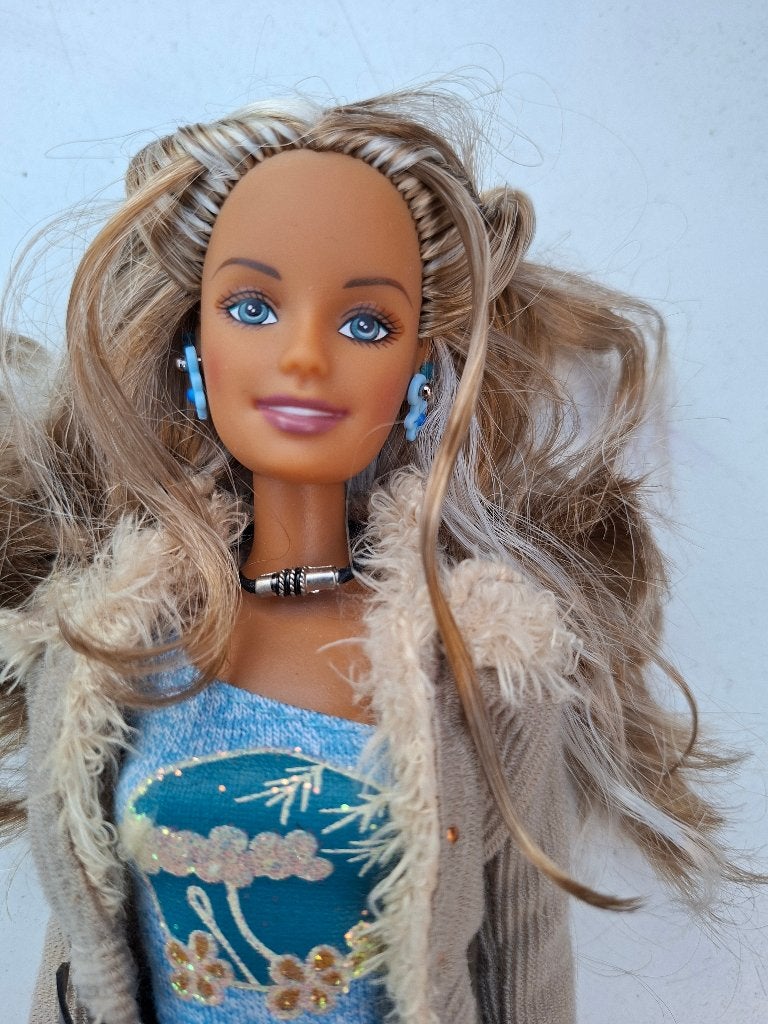 barbie Cali girl So Excellent earrings 2004