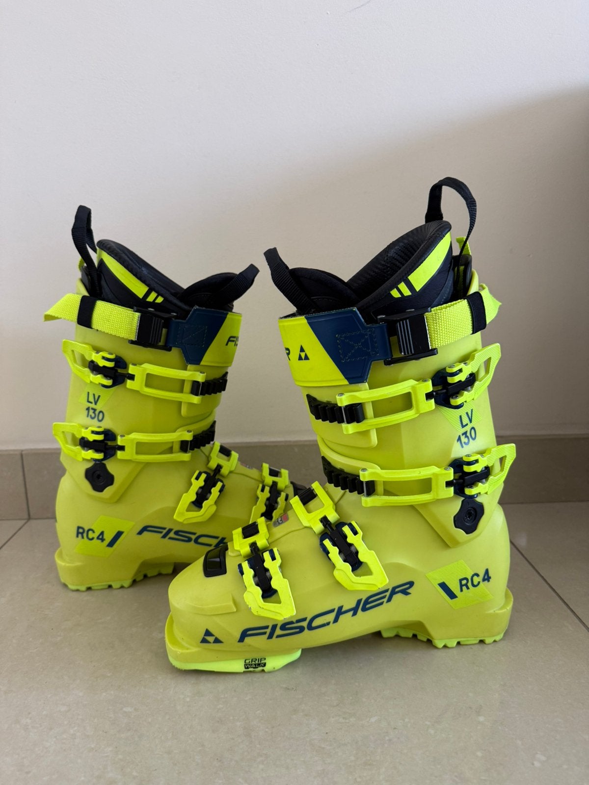 Fischer RC4 130 LV skischoenen, maat 26.5, Fischer, 100 tot 140 cm, Schoenen, Ophalen of Verzenden