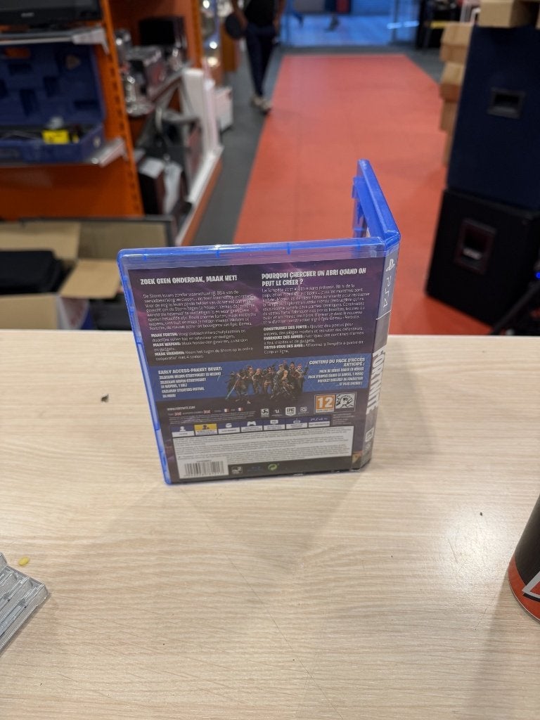 Fortnite Playstation 4 game in nette staat, Shooter, Info@epic.com, 1 speler, Ophalen of Verzenden