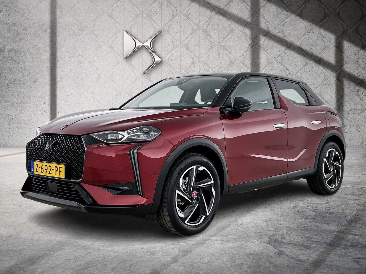 DS DS 3 E-Tense Performance Line 54 kWh | Rijklaar | Leder |, Auto's, Automaat, Gebruikt, 156 pk, SUV of Terreinwagen
