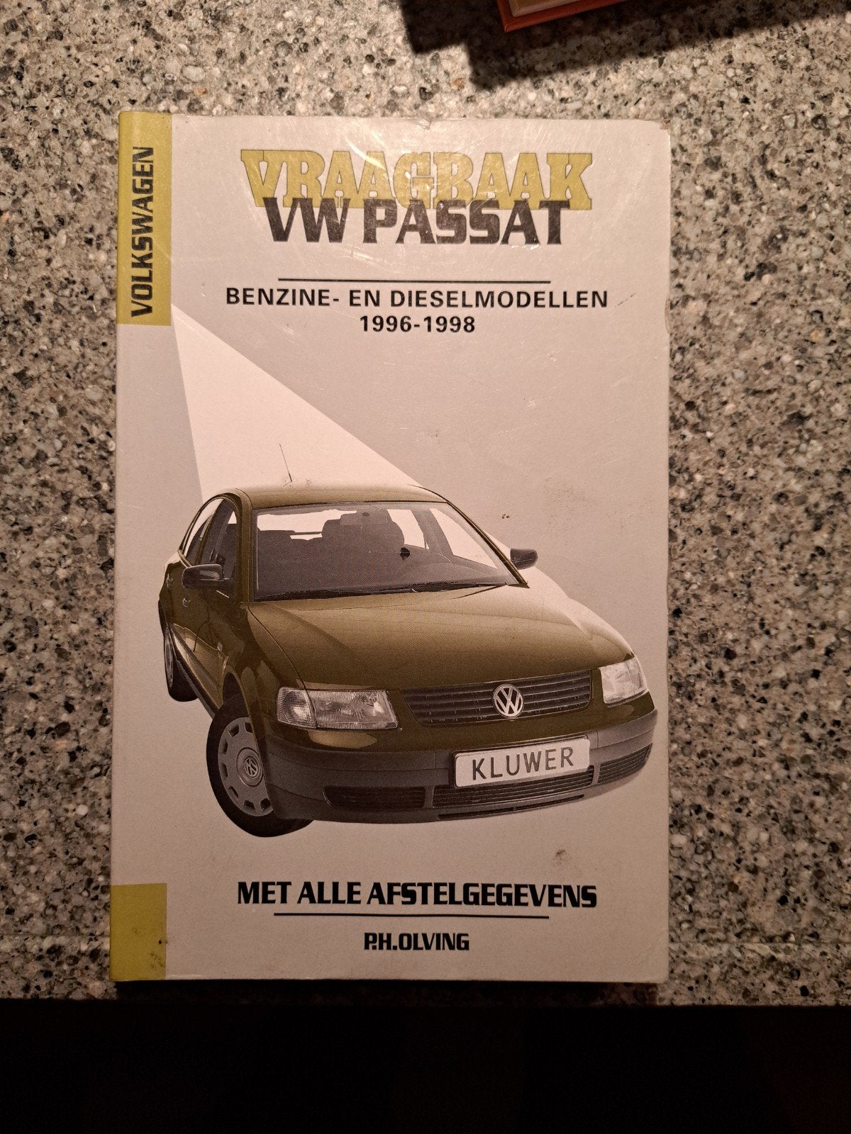 Oud boek Vraagbaak Volkswagen Passat benzine Dieselmodellen, Ophalen of Verzenden