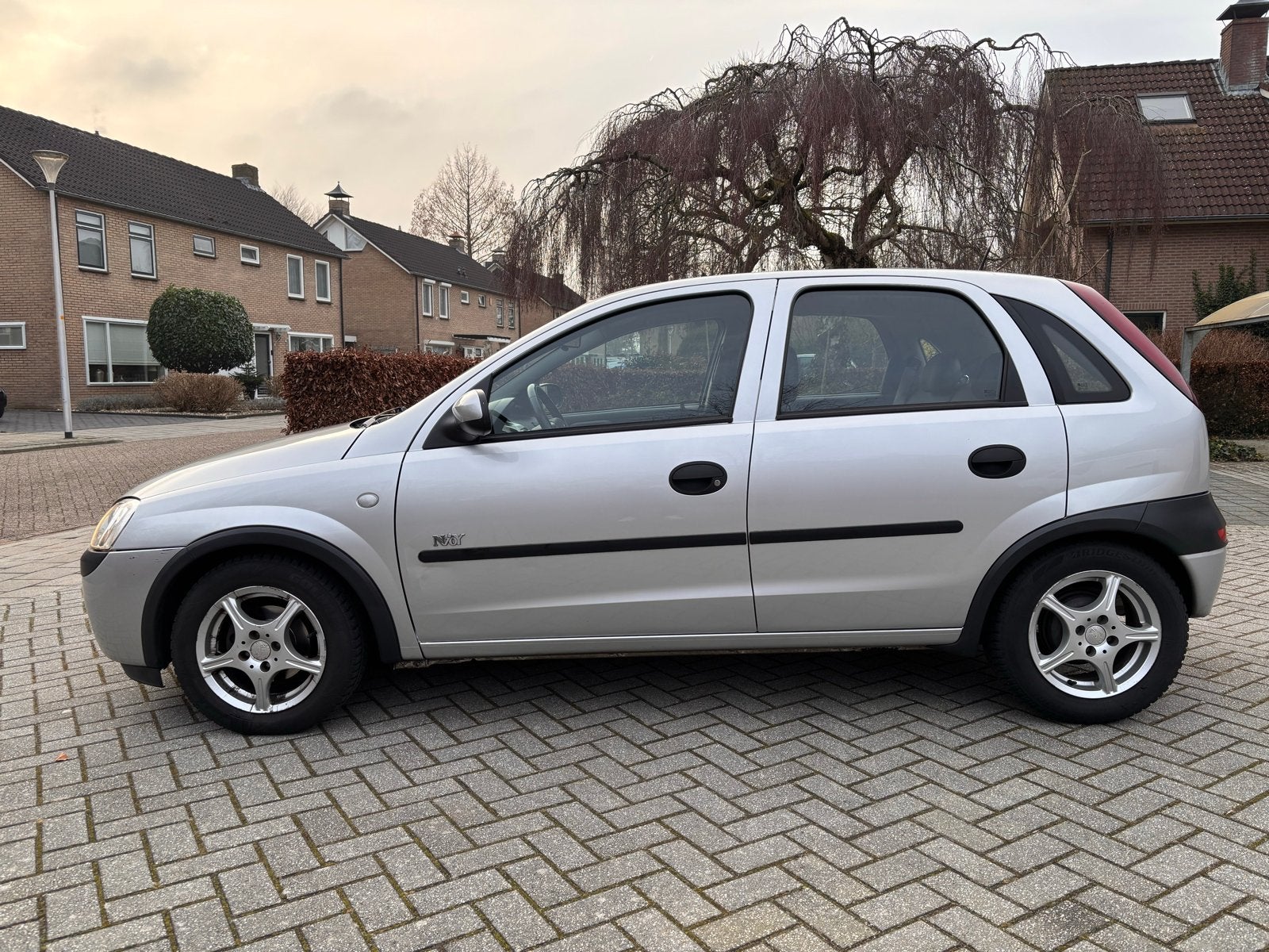 Opel Corsa 1.2 16V 5D 2003 Grijs, Auto's, Opel, Particulier, Corsa, Benzine, C, Hatchback, Handgeschakeld, Origineel Nederlands