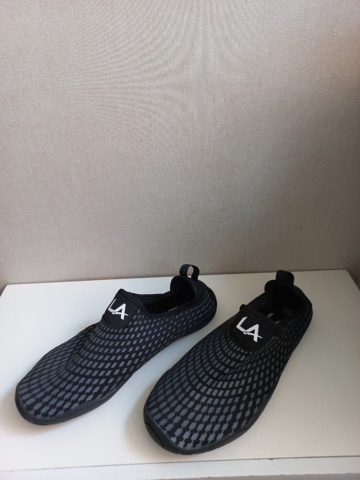 Te koop surf water schoenen.maat 36, Ophalen of Verzenden, Schoenen