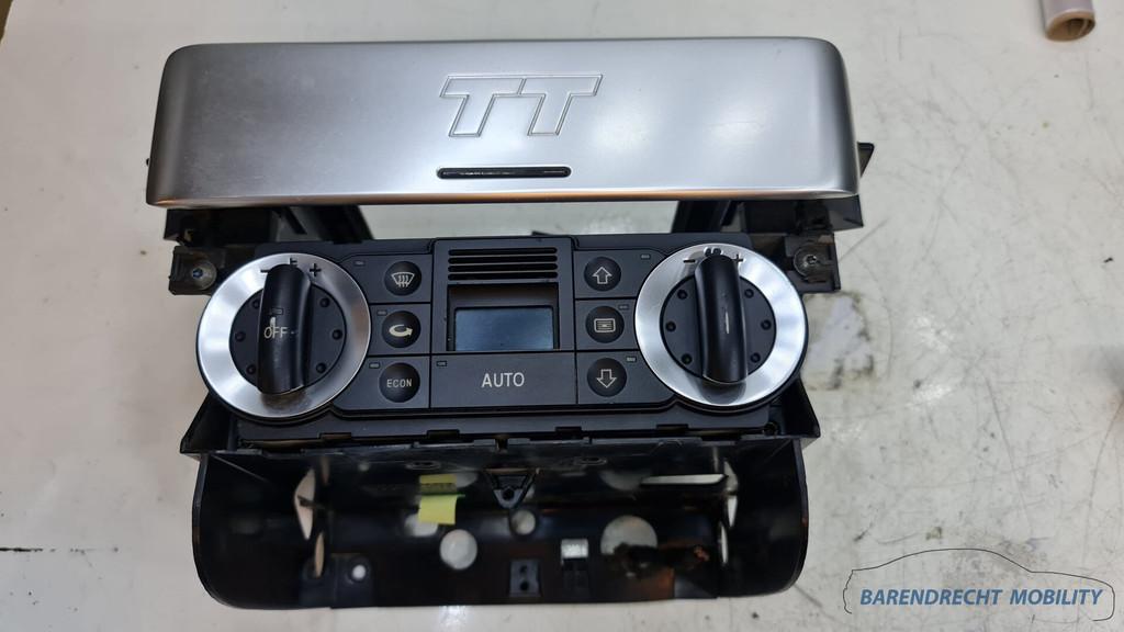 Audi TT 8N climate control bedieningspaneel 8N0863243C origi, Gebruikt, AUDI AG, Auto-Union-Strasse 1
85045  Ingolstadt, DE, Kundenbetreuung@audi.de