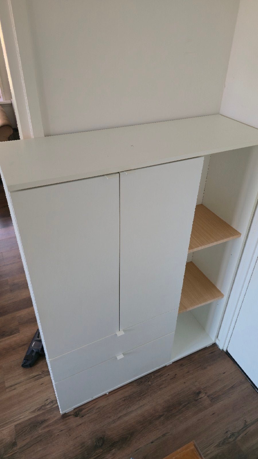 Kast Vihals van Ikea, Ophalen, 25 tot 50 cm, 100 tot 150 cm, Met lade(s)