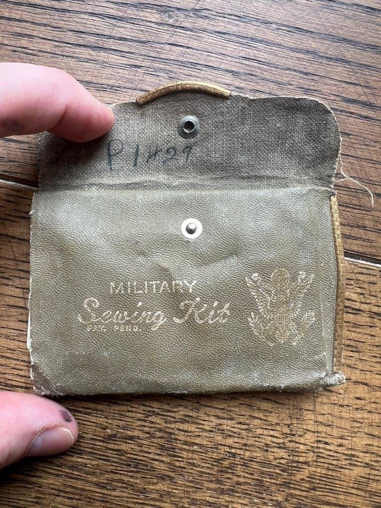 WO2 Amerikaans Sewing Kit compleet met schaar etc, Amerika, Verzenden