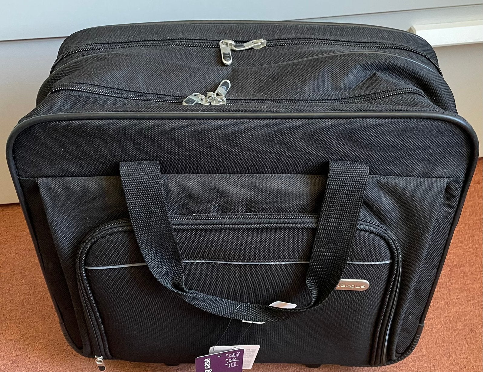 Targus rolkoffer laptop nieuw, Computers en Software, 17 inch of meer, Nieuw, Ophalen of Verzenden, Targus